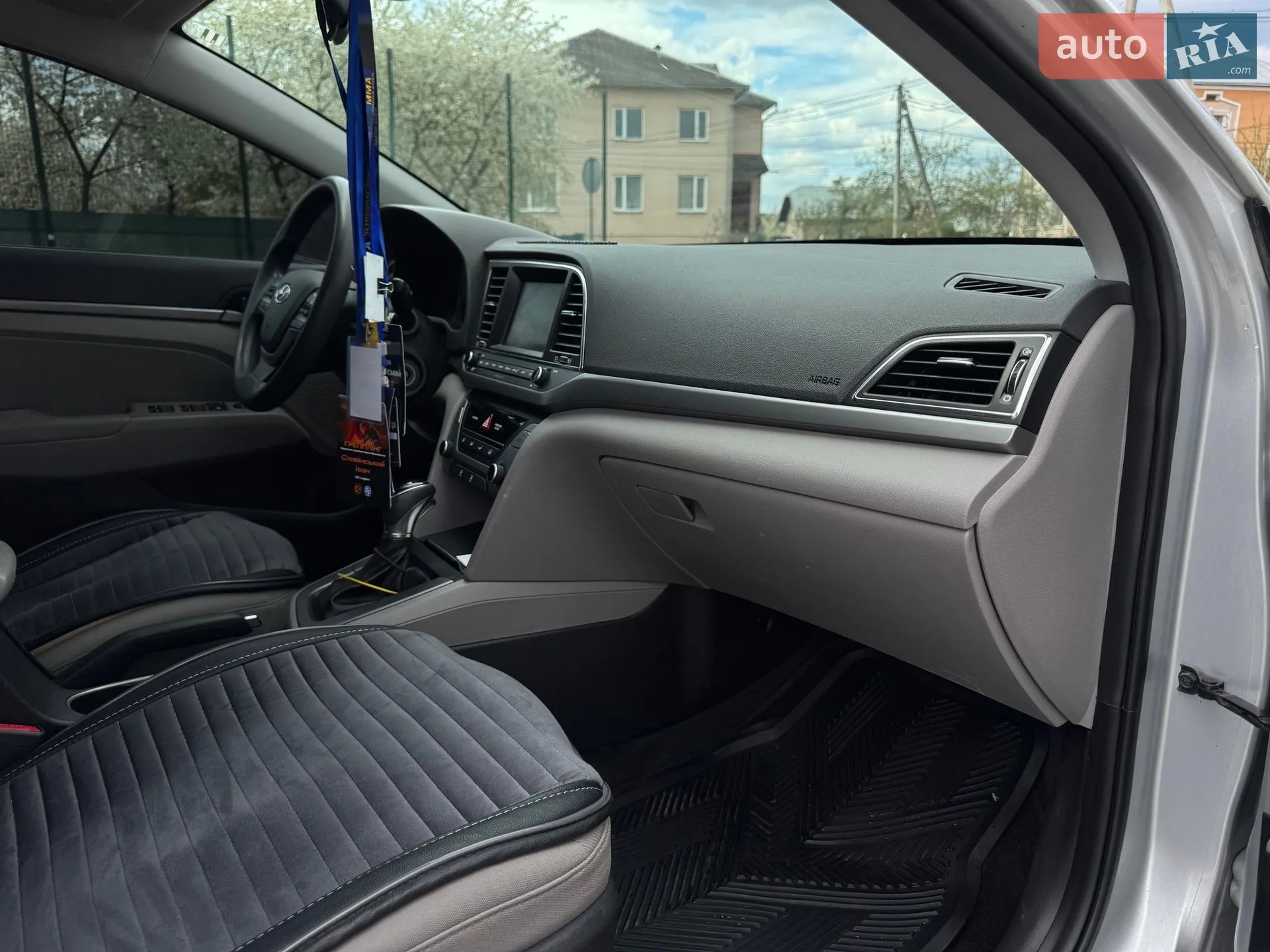 2018 Hyundai Elantra - мініатюра 37