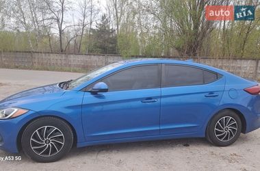 Седан Hyundai Elantra 2016 в Броварах