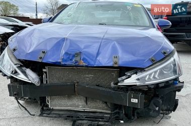 Седан Hyundai Elantra 2020 в Киеве