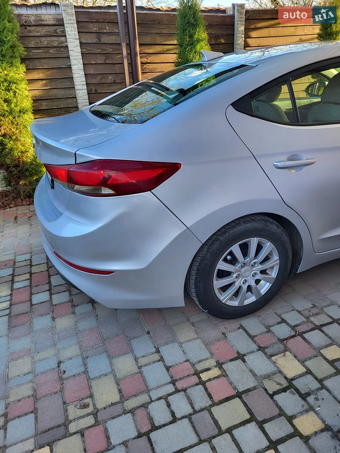 2017 Hyundai Elantra - мініатюра 49