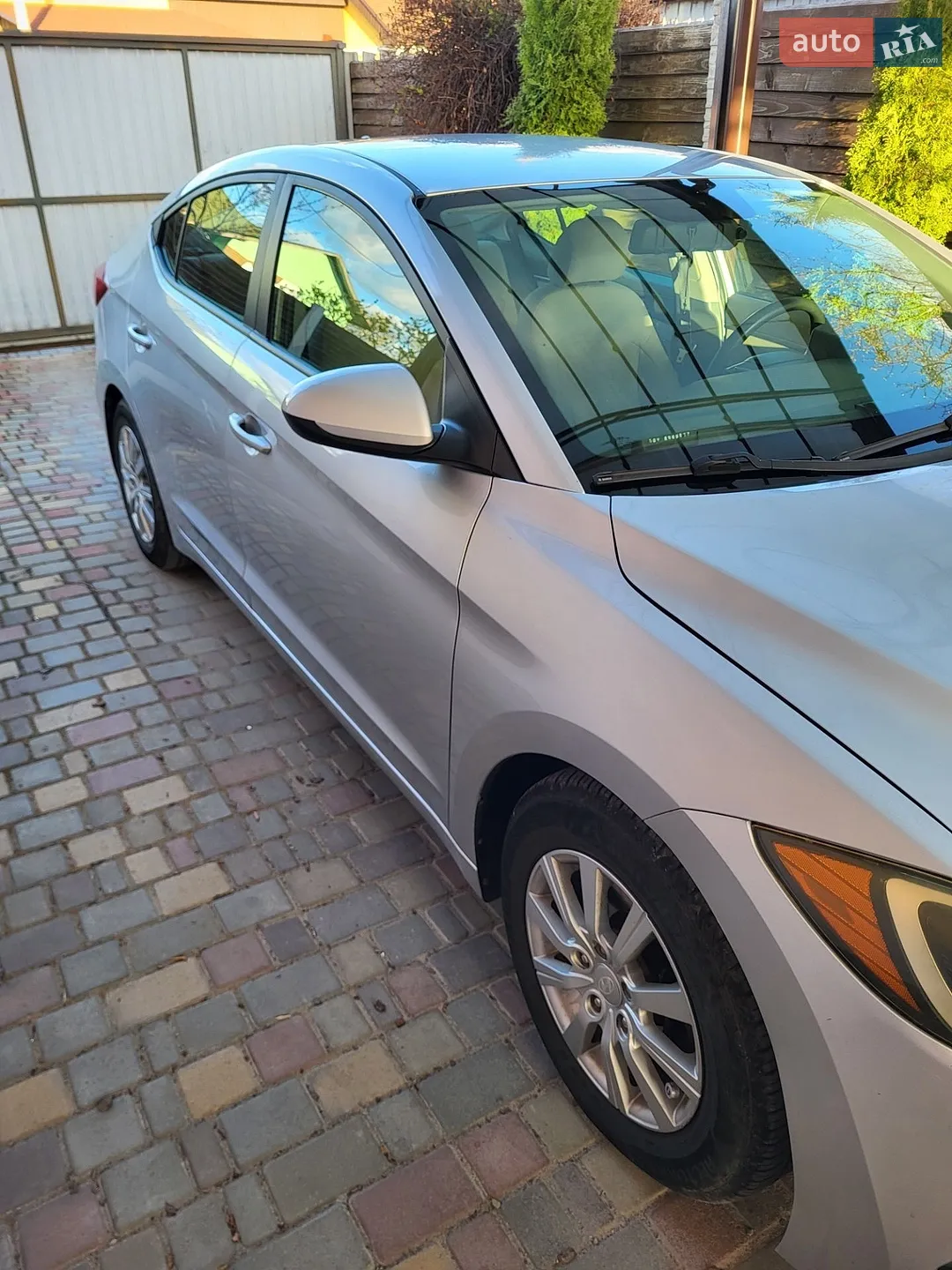 2017 Hyundai Elantra - мініатюра 43