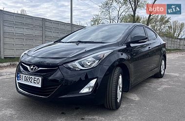 Седан Hyundai Elantra 2014 в Кременчуге