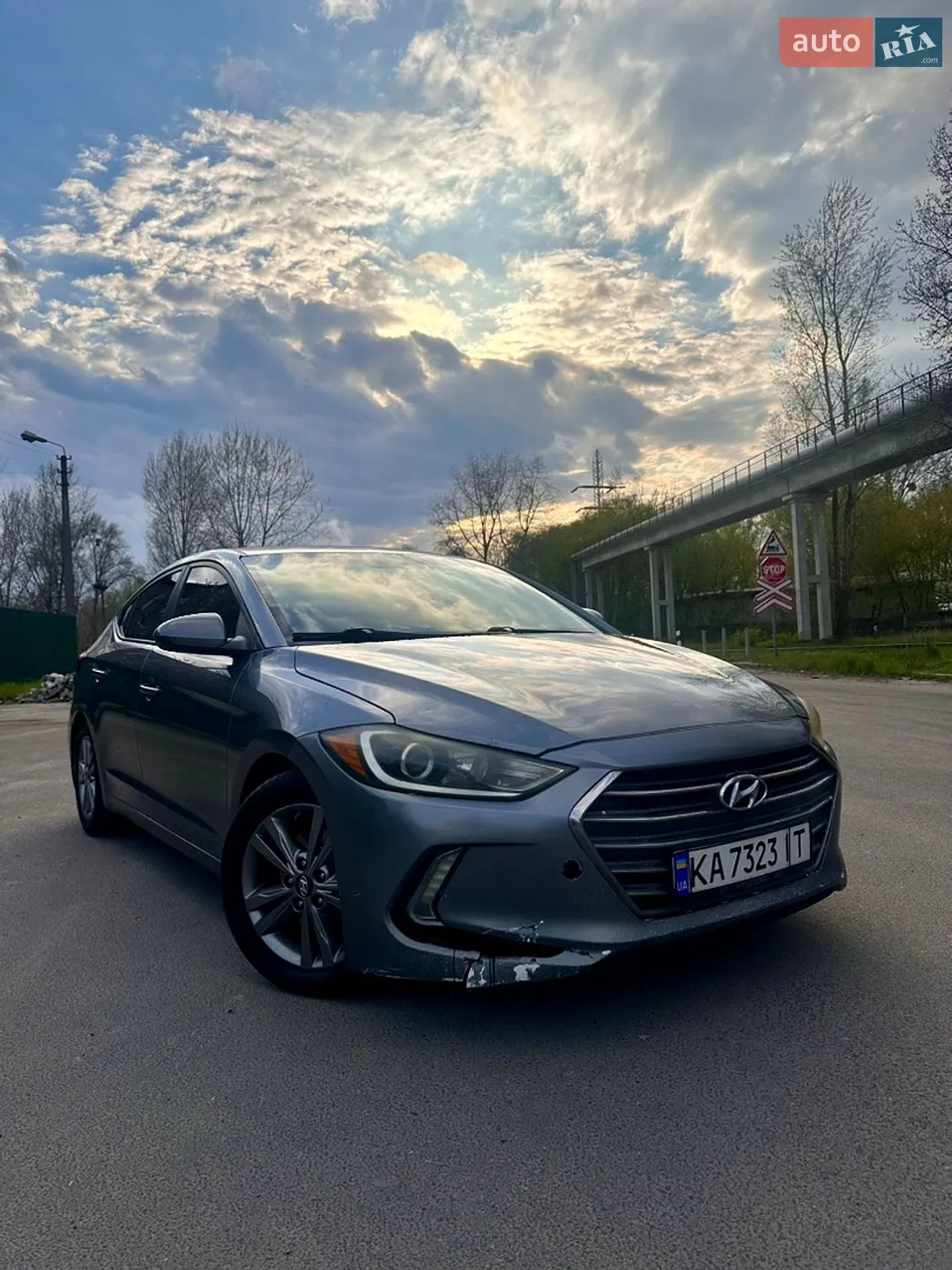 2018 Hyundai Elantra - фото 1