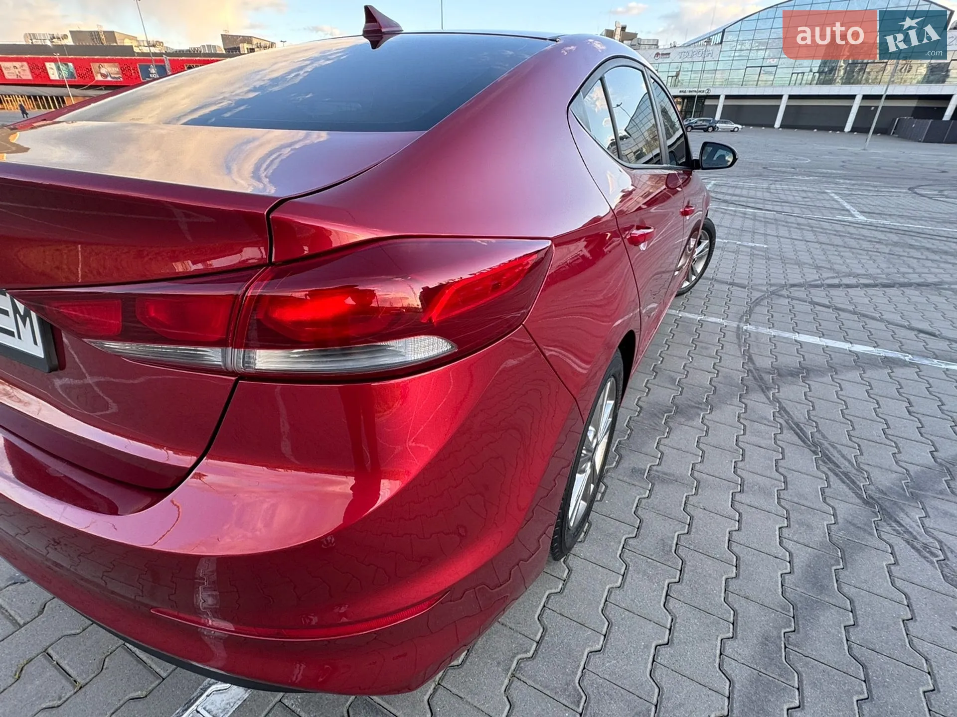 2016 Hyundai Elantra - мініатюра 6