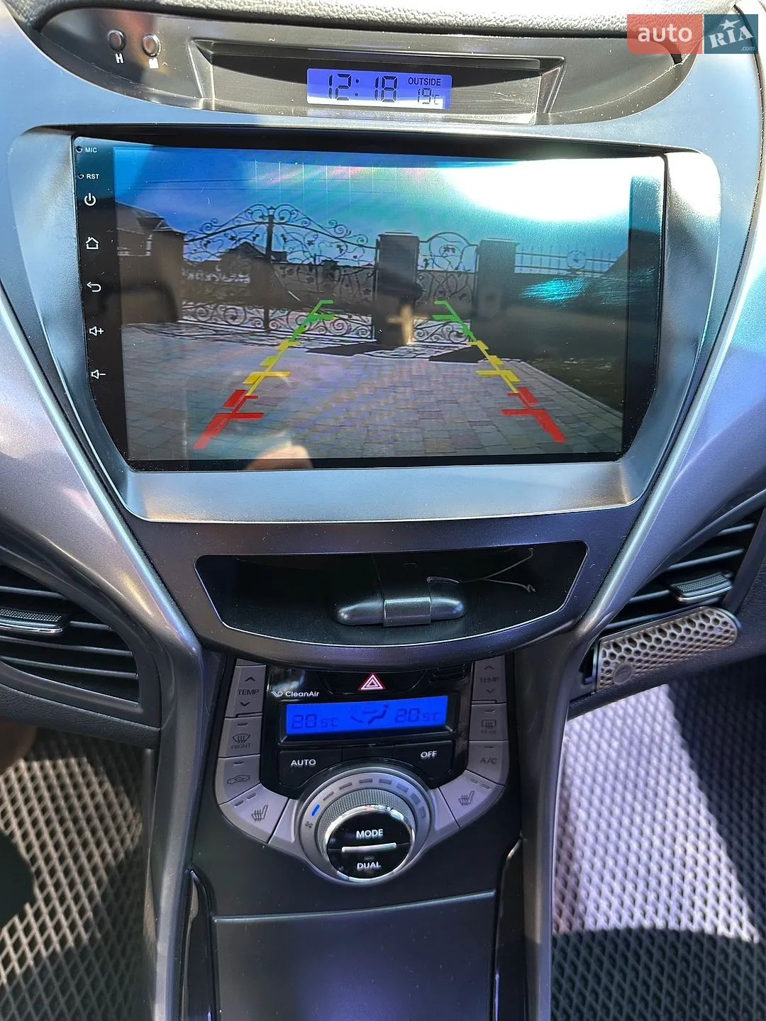 2013 Hyundai Elantra - мініатюра 14