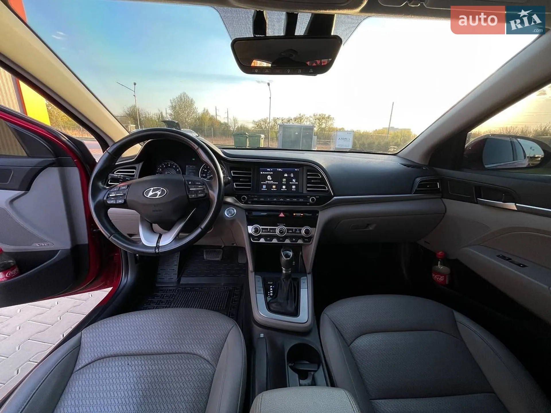 2020 Hyundai Elantra - мініатюра 13