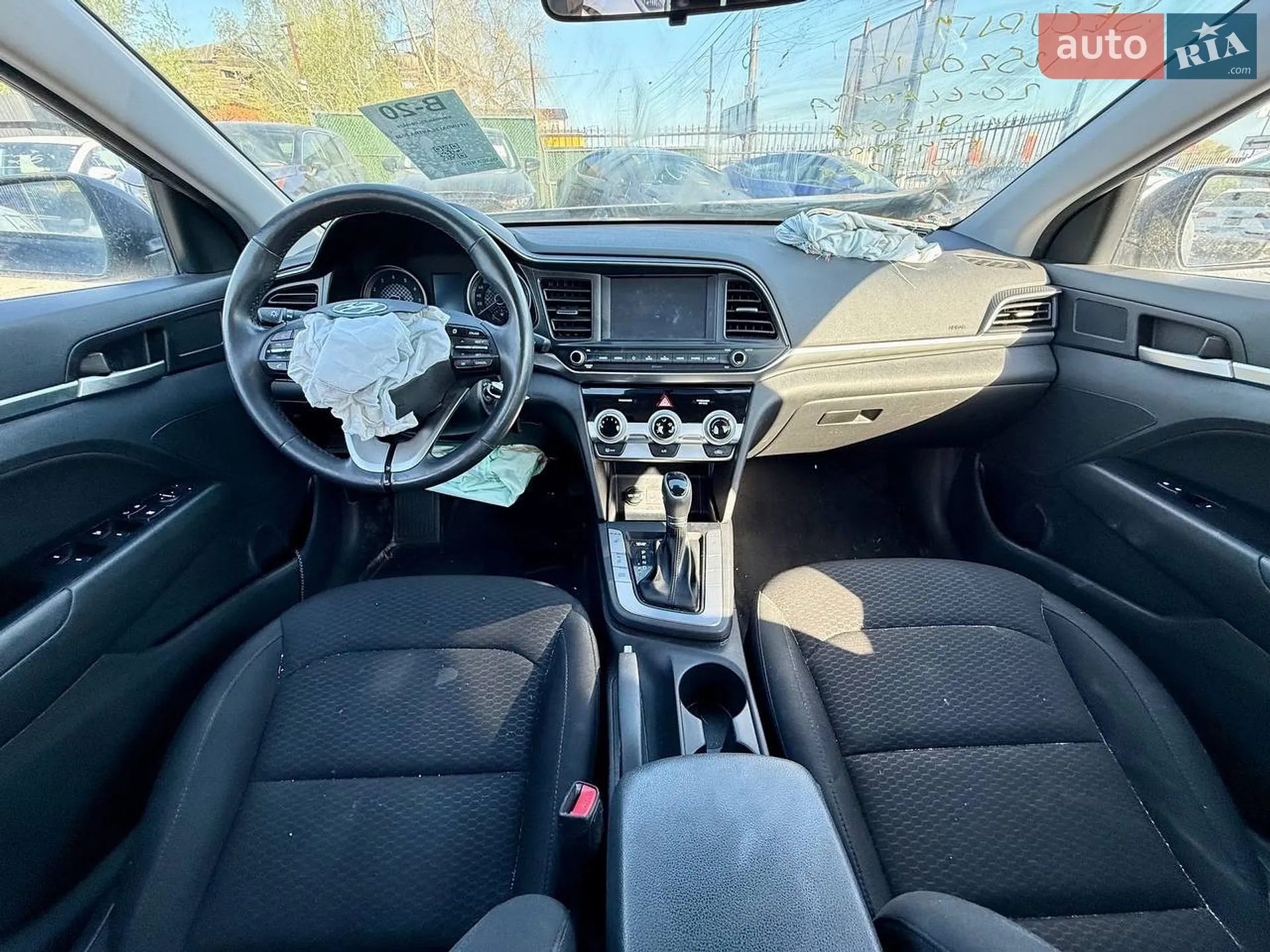2019 Hyundai Elantra - мініатюра 37