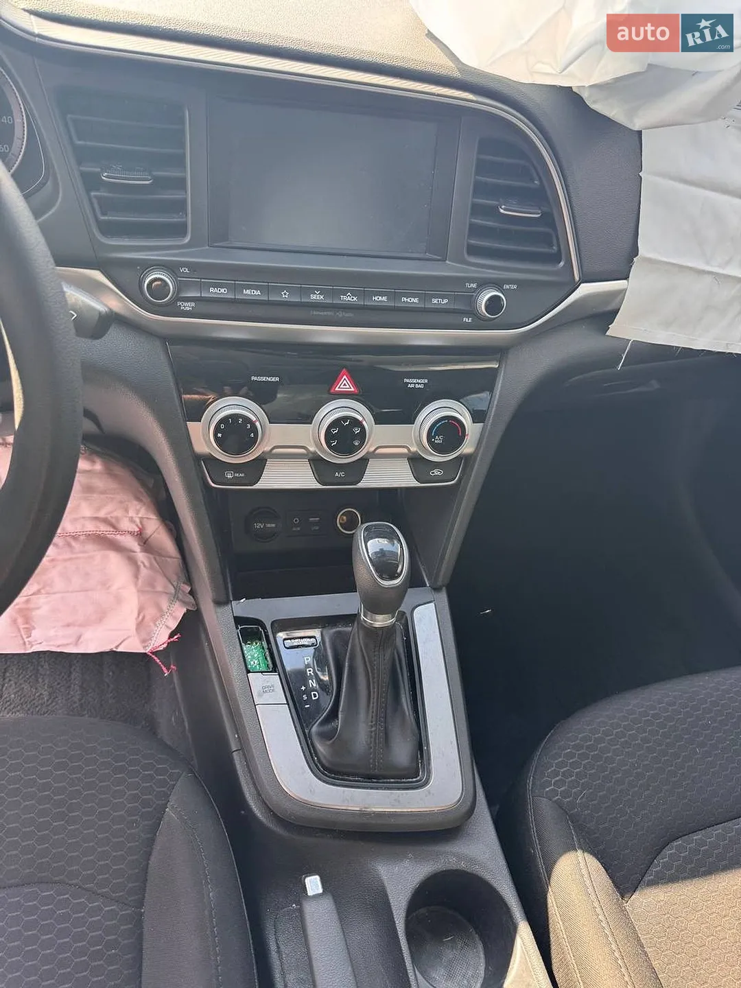 2019 Hyundai Elantra - мініатюра 13