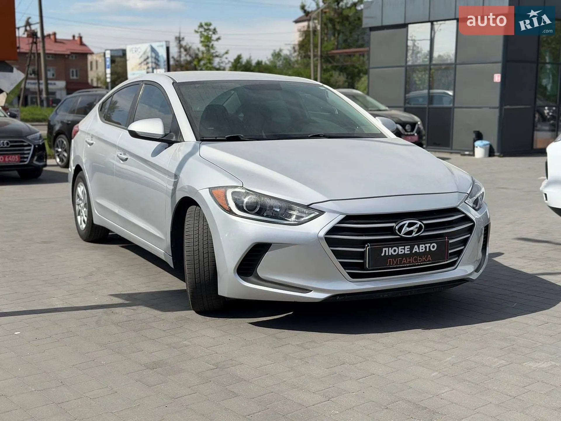 2017 Hyundai Elantra - мініатюра 3