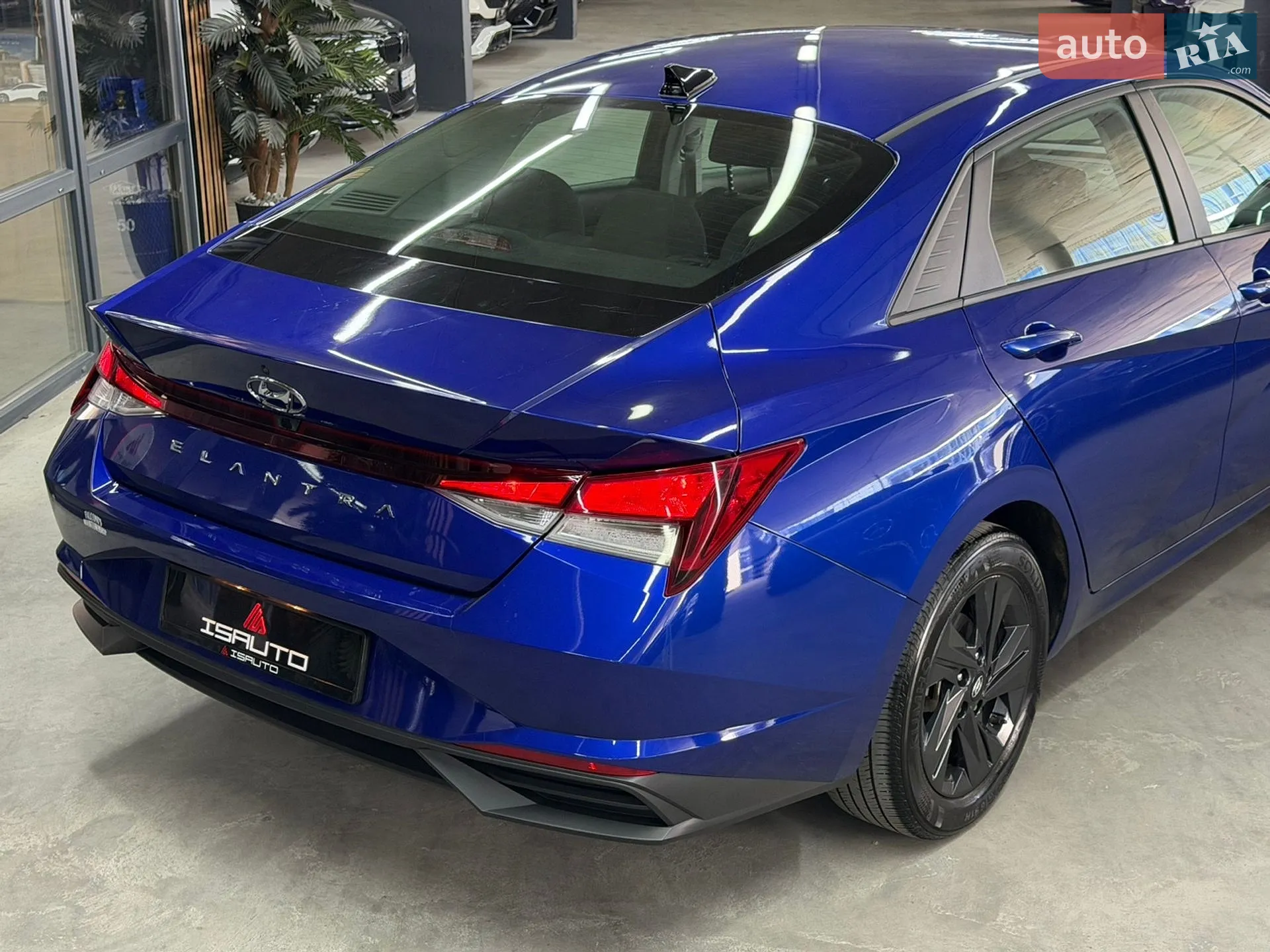 2020 Hyundai Elantra - мініатюра 17