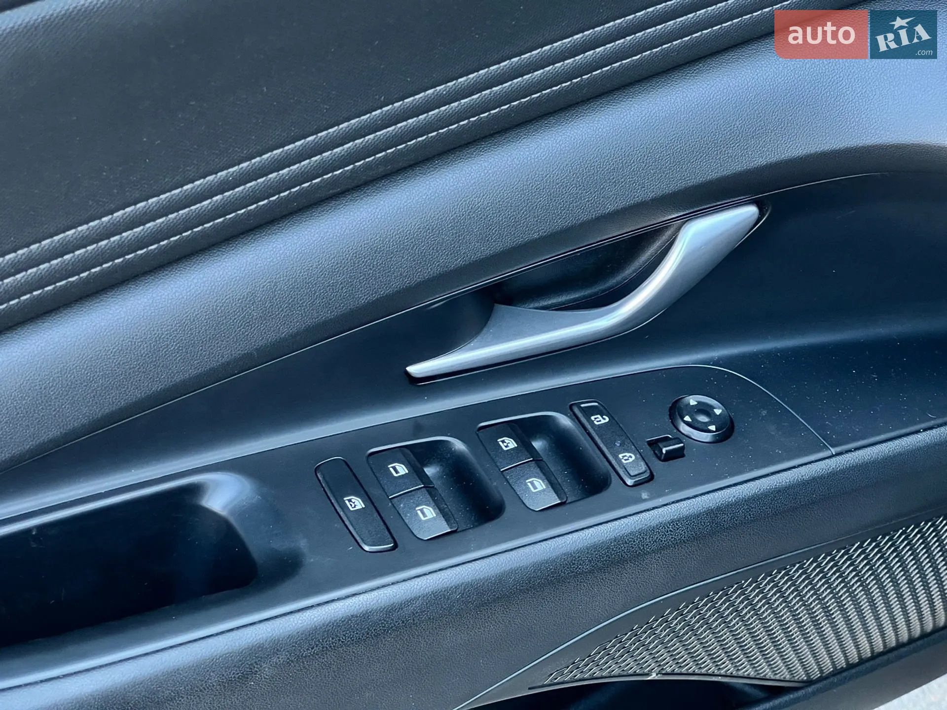 2021 Hyundai Elantra - мініатюра 31