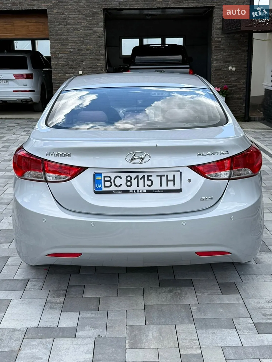 2011 Hyundai Elantra - мініатюра 7