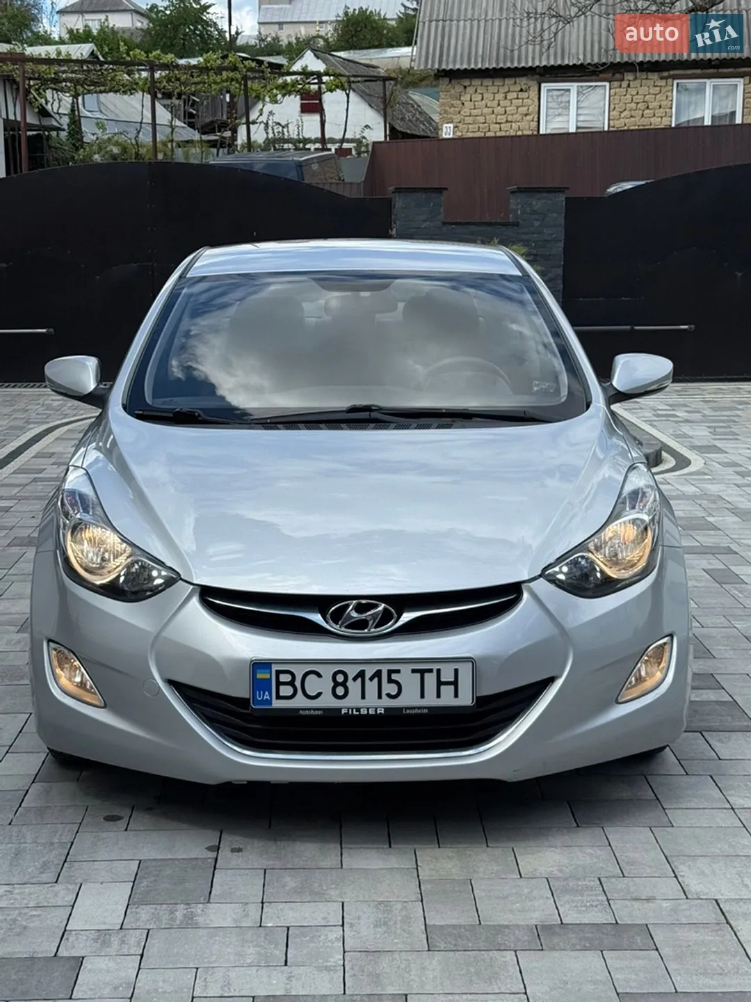 2011 Hyundai Elantra - мініатюра 11