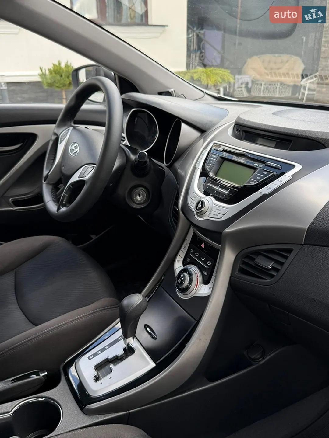 2011 Hyundai Elantra - мініатюра 13