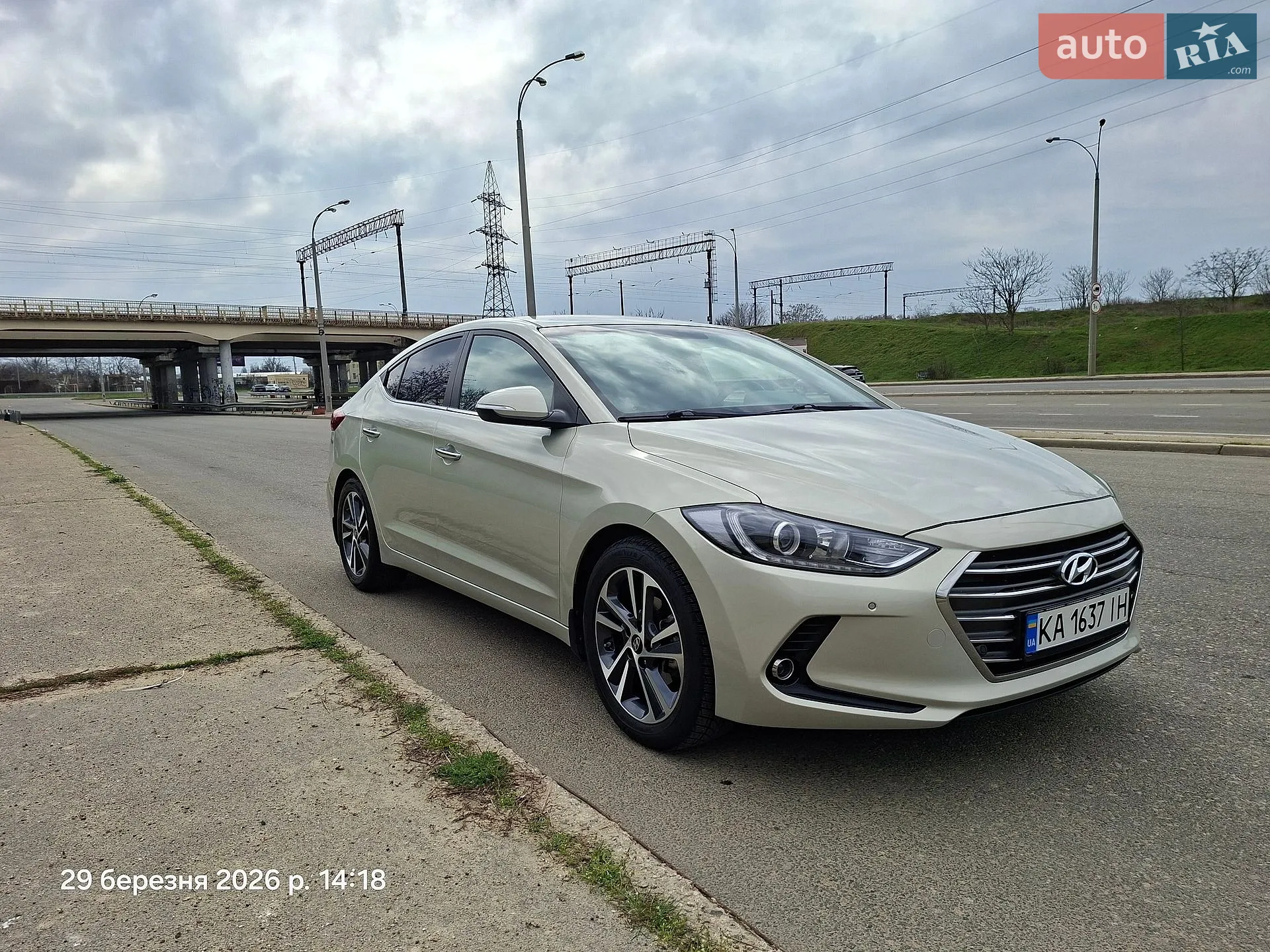 2018 Hyundai Elantra - мініатюра 3