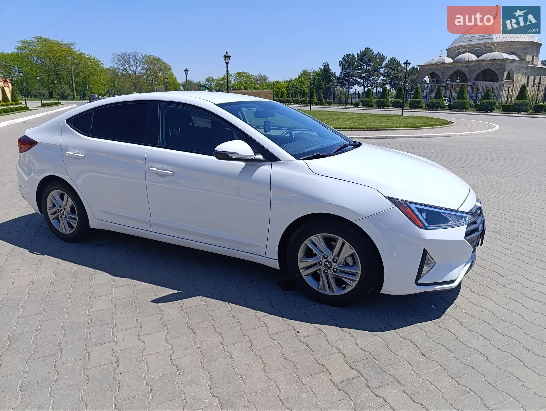 2020 Hyundai Elantra - мініатюра 10