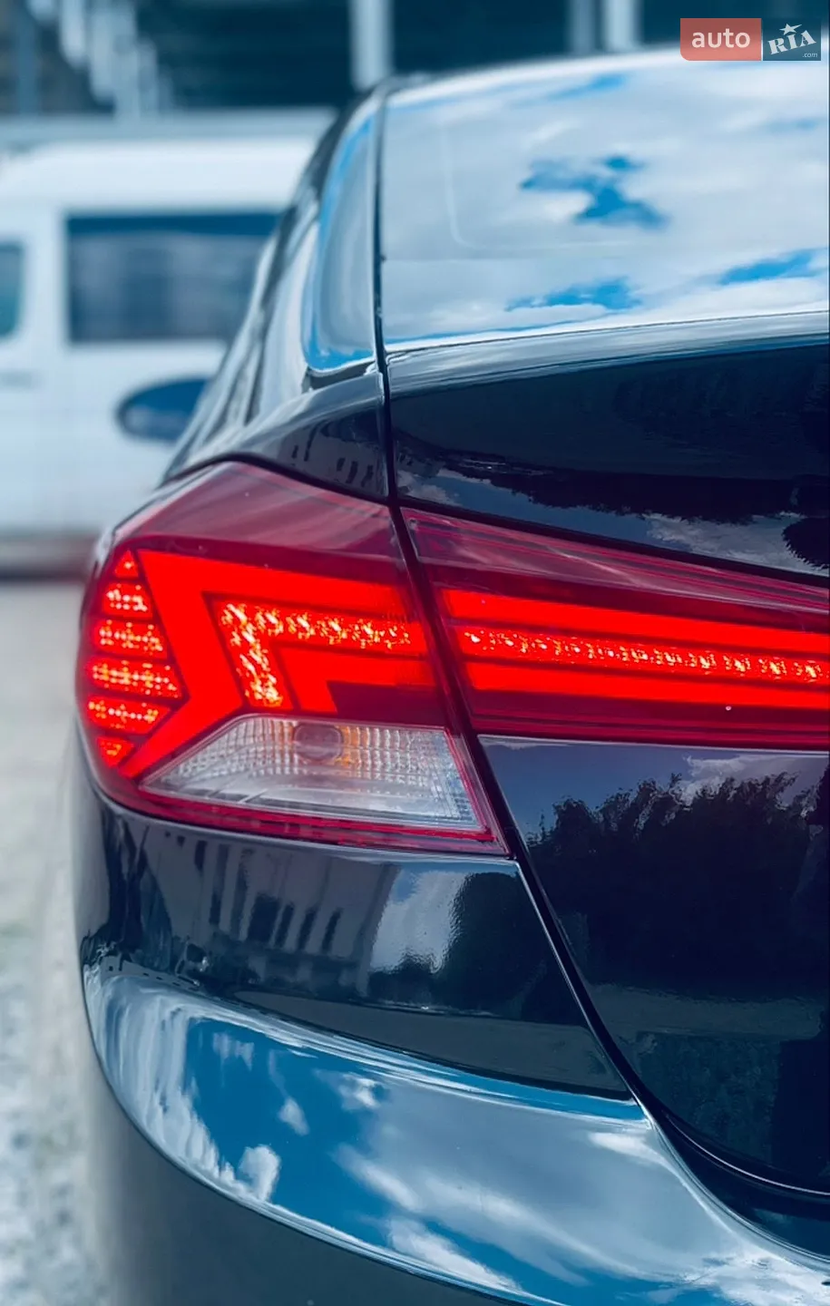 2019 Hyundai Elantra - мініатюра 7