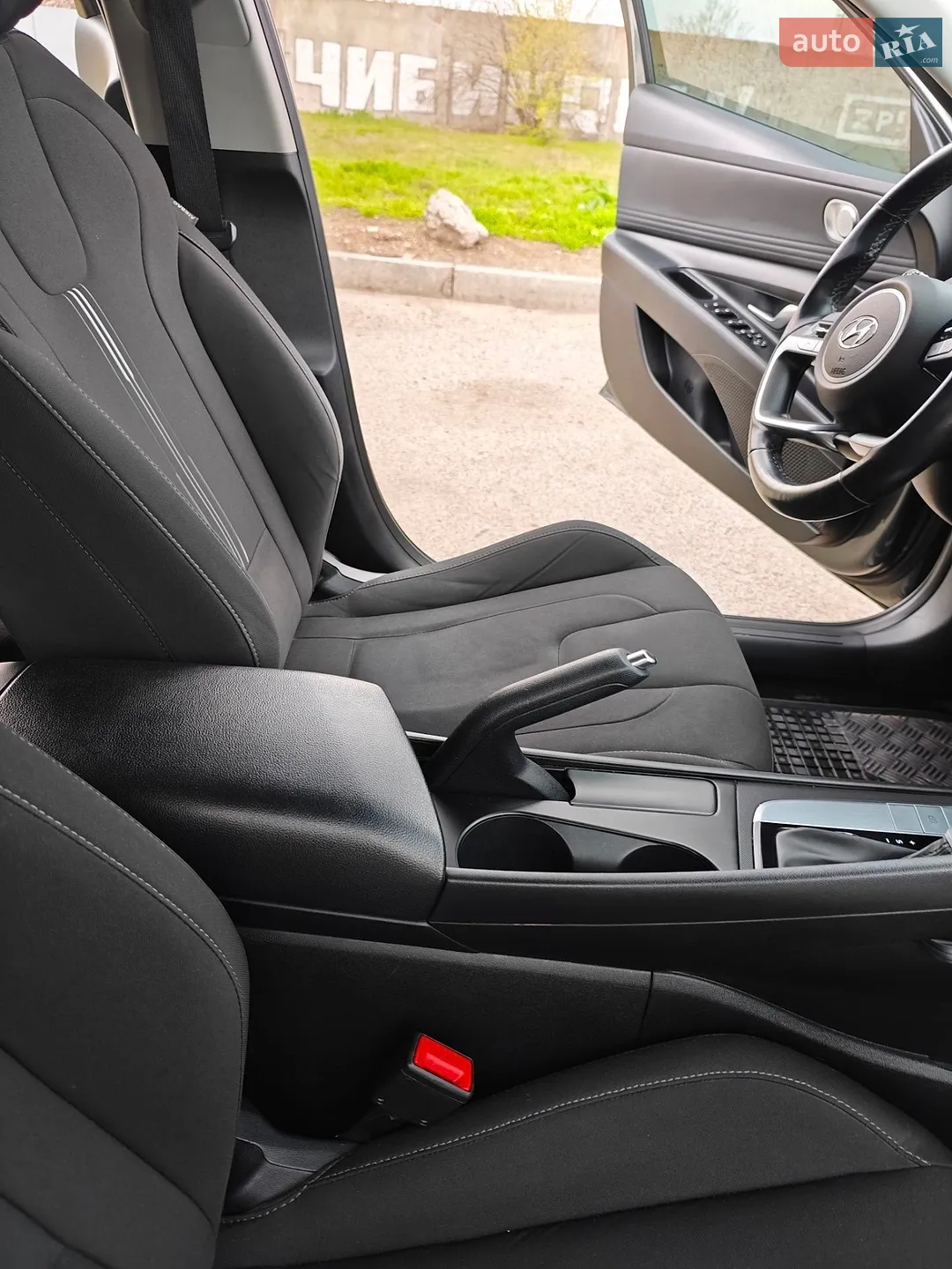 2020 Hyundai Elantra - мініатюра 14