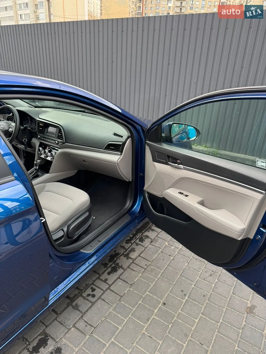 2018 Hyundai Elantra - мініатюра 18