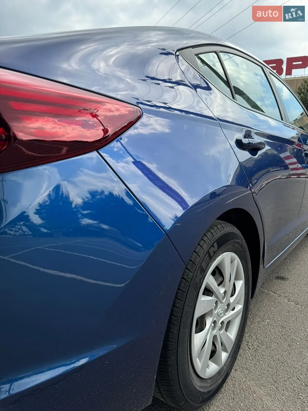 2018 Hyundai Elantra - мініатюра 21