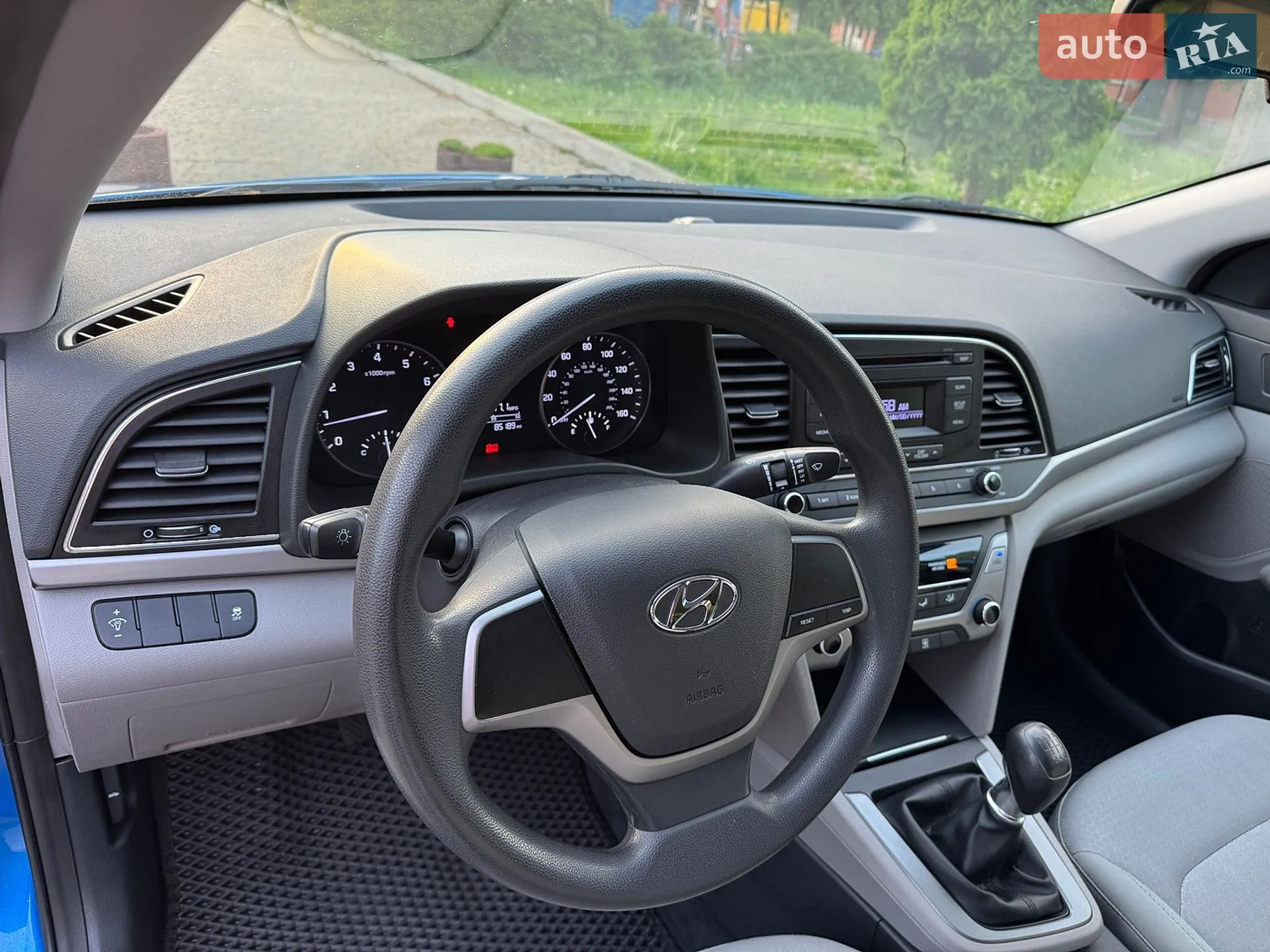 2016 Hyundai Elantra - мініатюра 22
