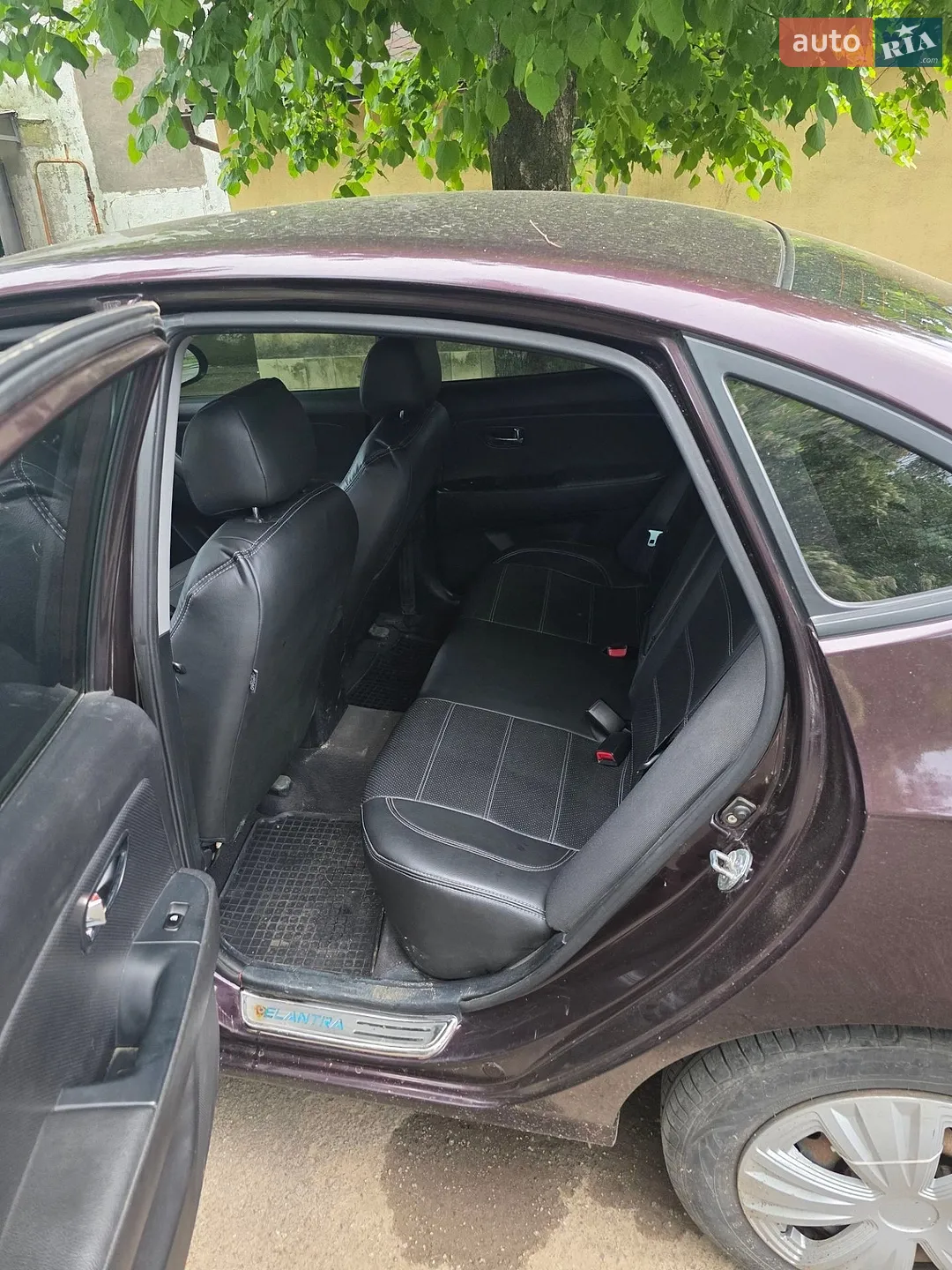 2011 Hyundai Elantra - мініатюра 5