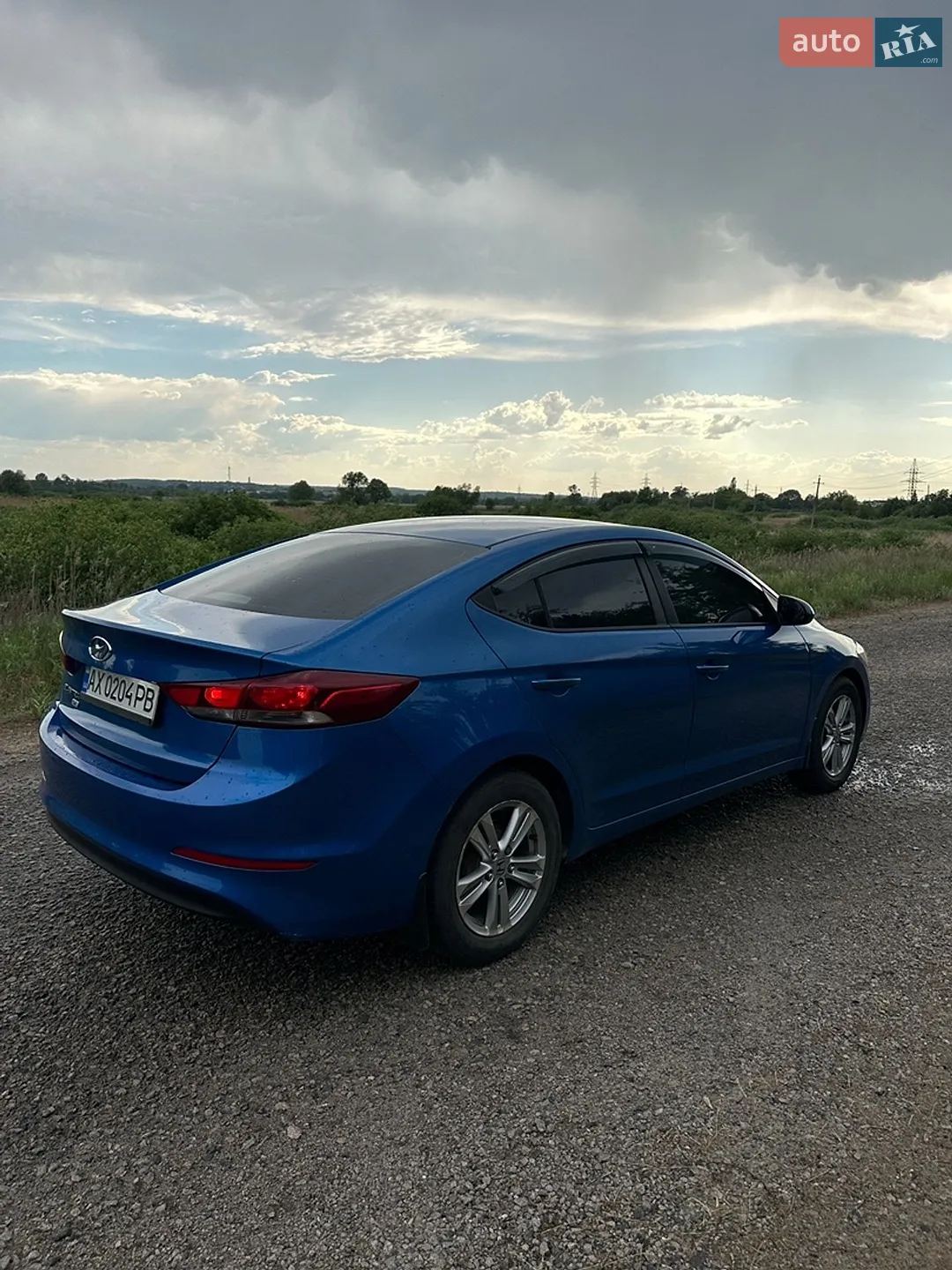 2017 Hyundai Elantra - мініатюра 4