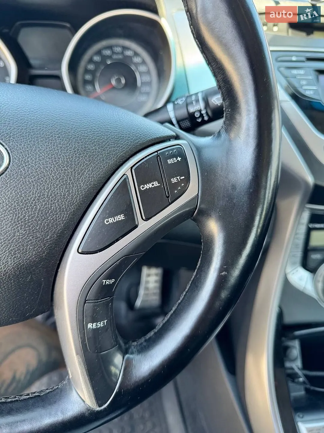 2013 Hyundai Elantra - мініатюра 10