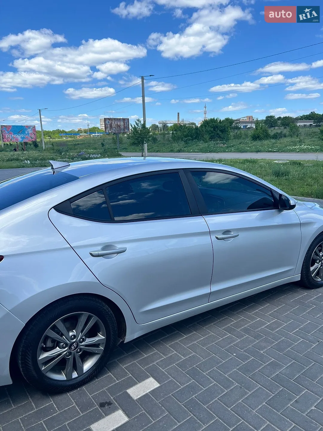 2018 Hyundai Elantra - мініатюра 7