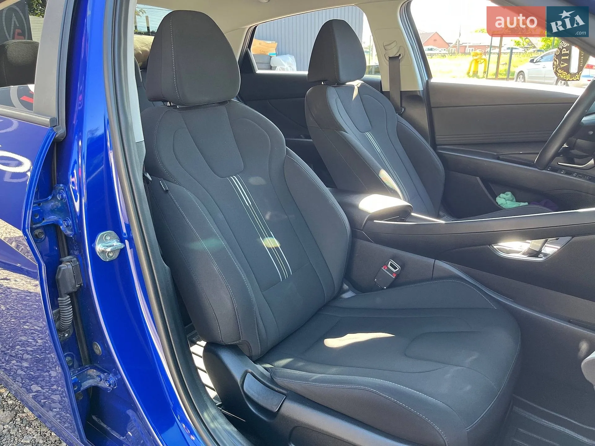 2020 Hyundai Elantra - мініатюра 17