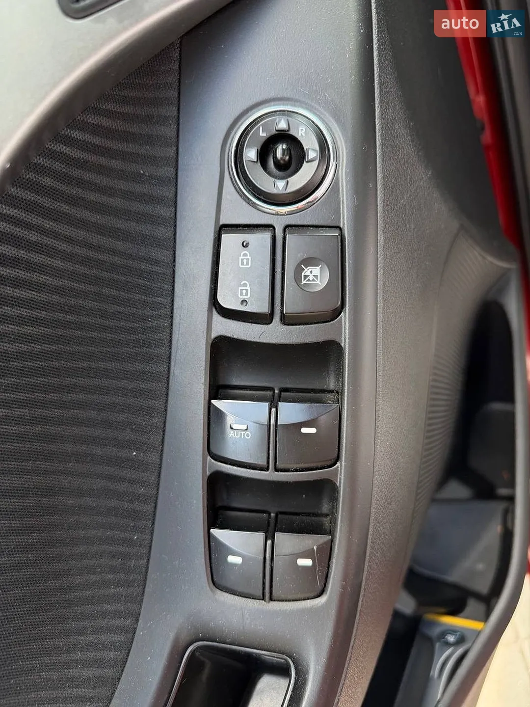 2013 Hyundai Elantra - мініатюра 14