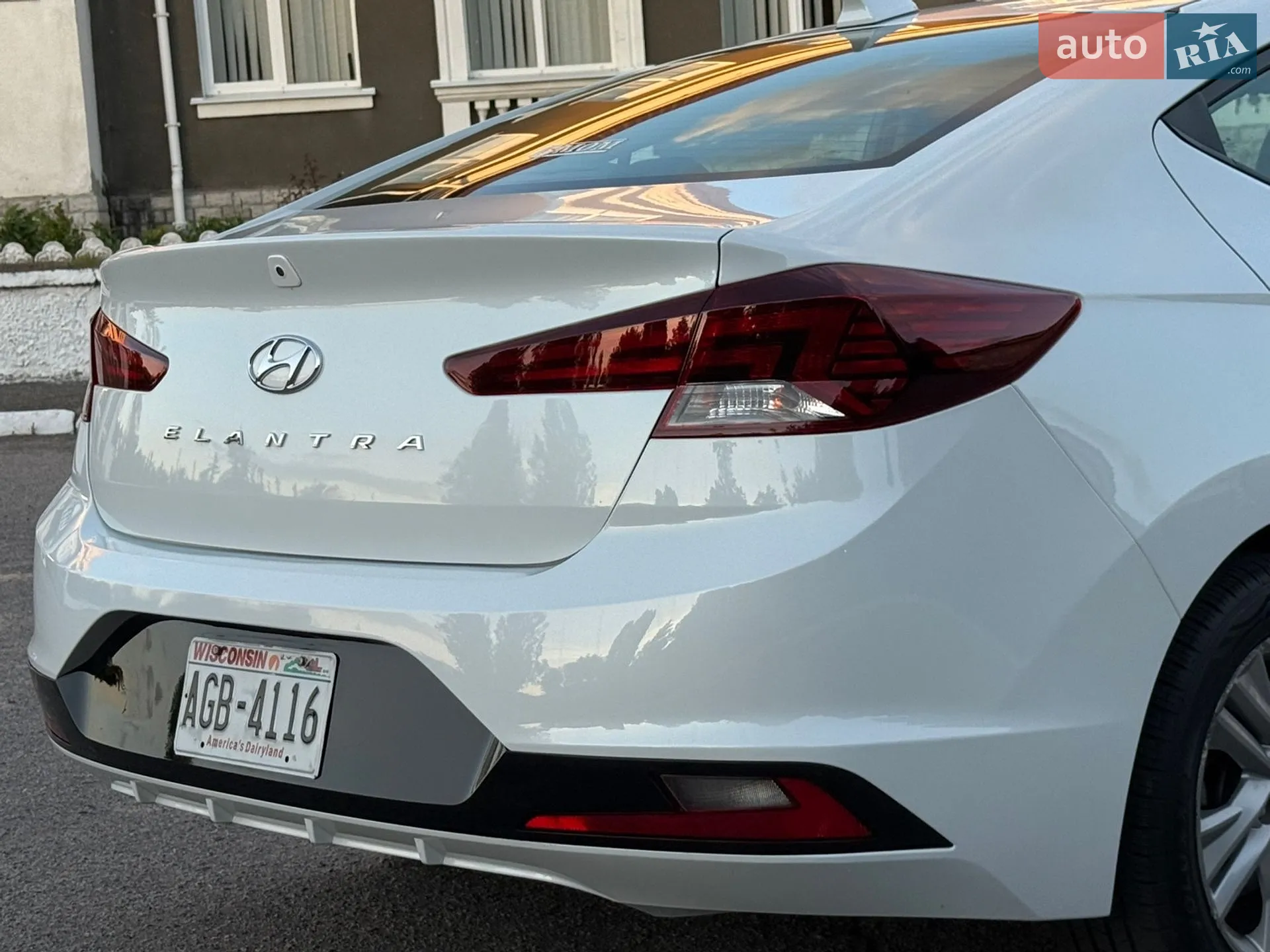 2020 Hyundai Elantra - мініатюра 19