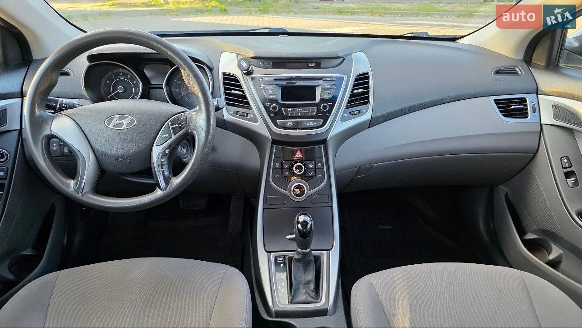 2014 Hyundai Elantra - мініатюра 13