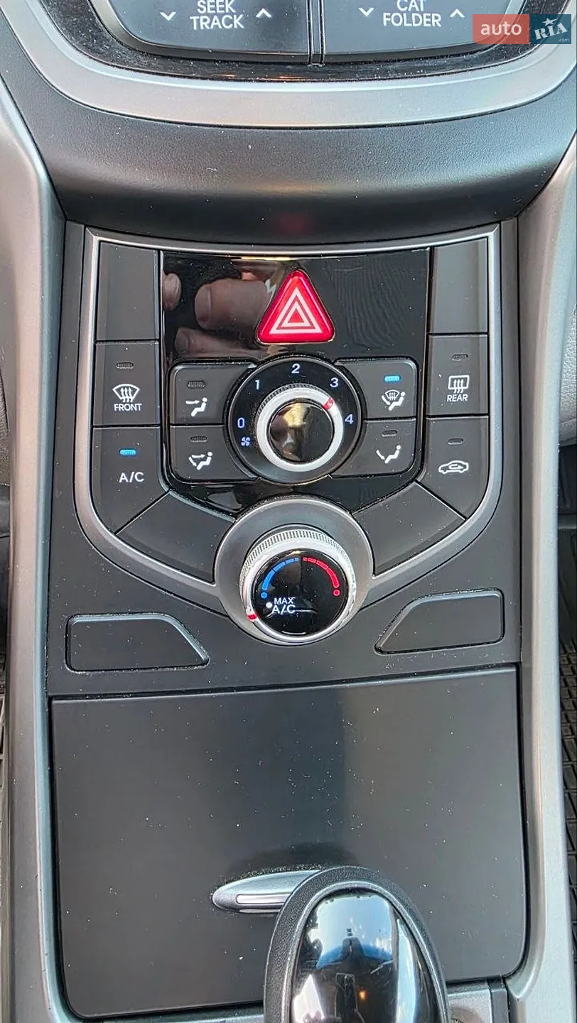 2014 Hyundai Elantra - мініатюра 22