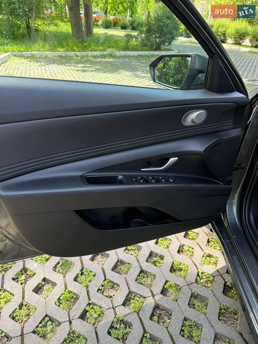 2021 Hyundai Elantra - мініатюра 9