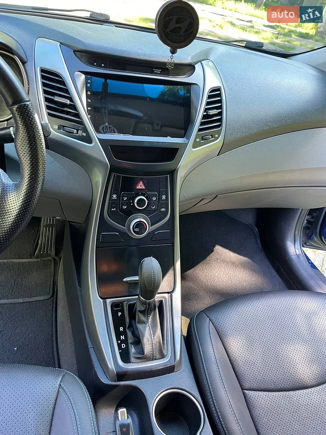 2014 Hyundai Elantra - мініатюра 20