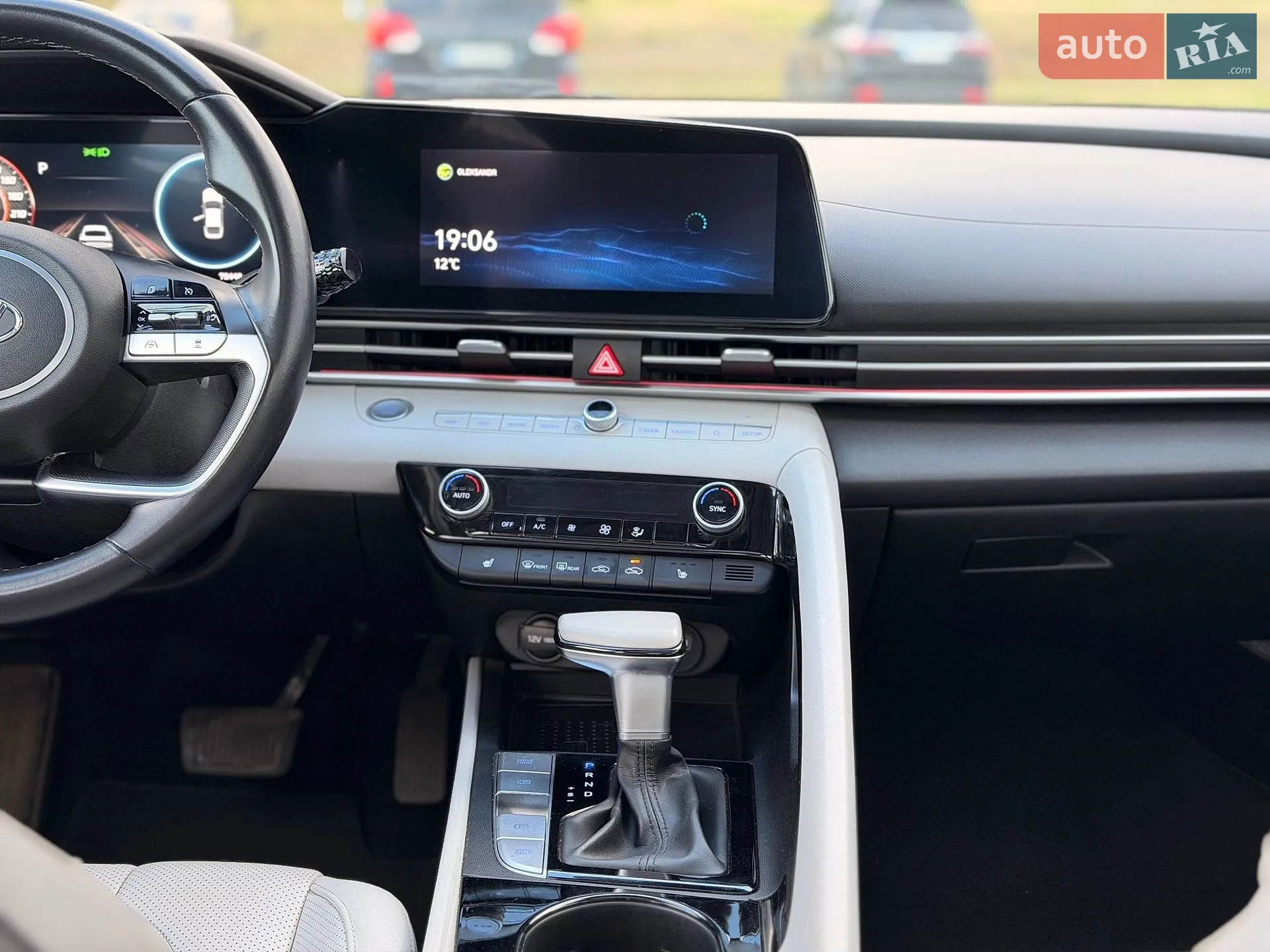 2020 Hyundai Elantra - мініатюра 63