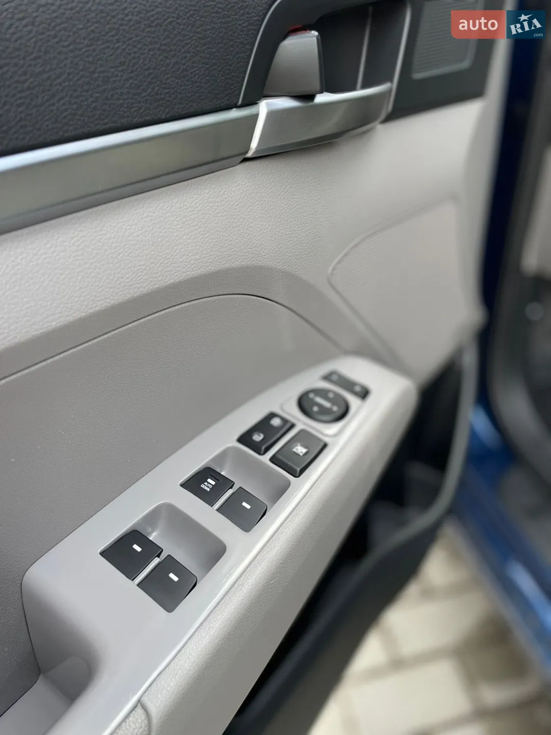 2019 Hyundai Elantra - мініатюра 22