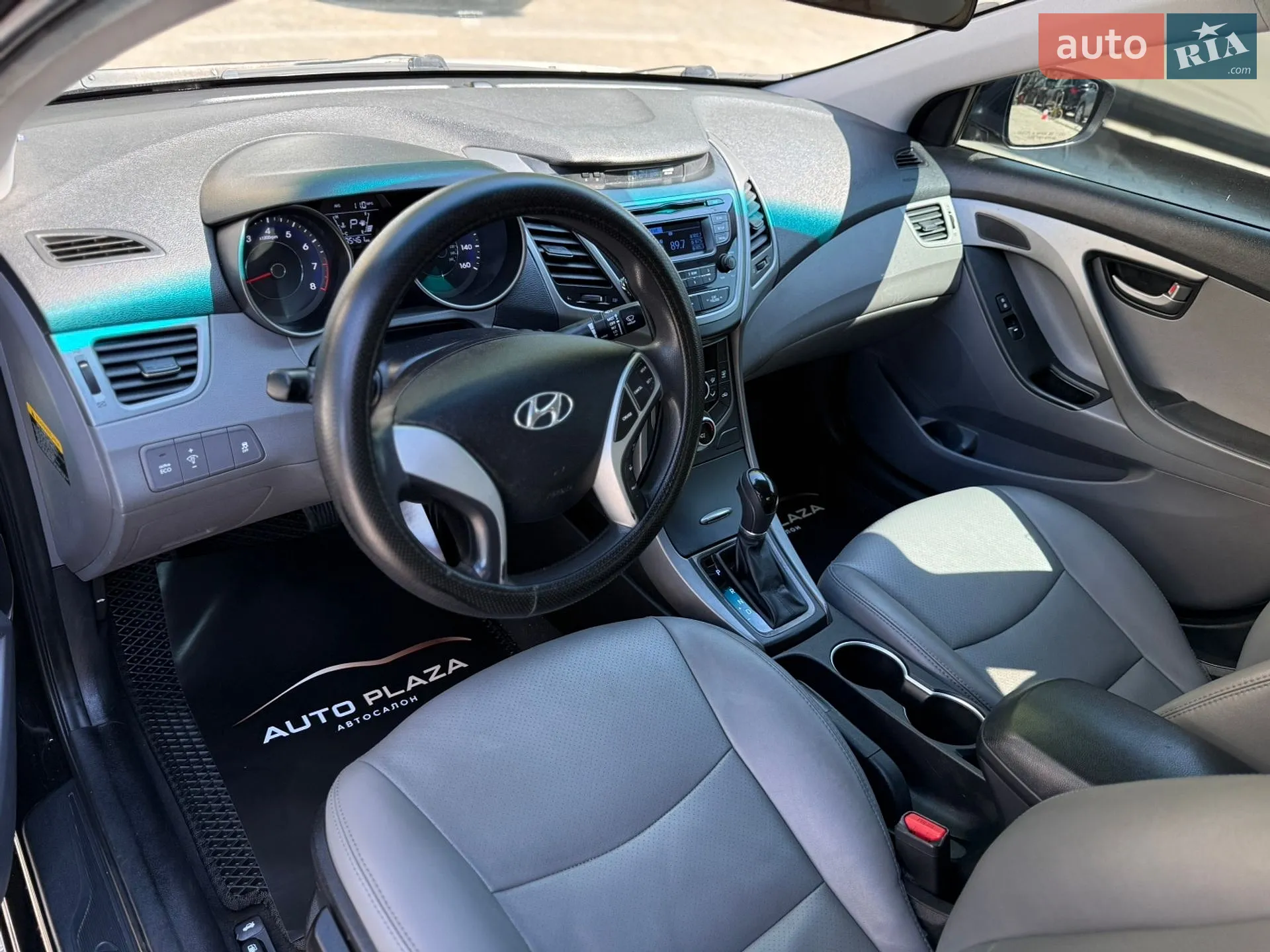 2015 Hyundai Elantra - мініатюра 38