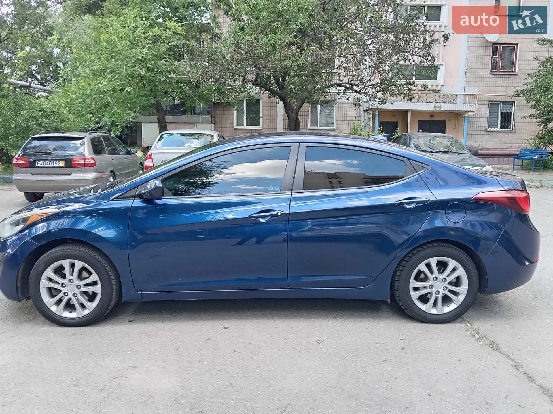 2015 Hyundai Elantra - мініатюра 2