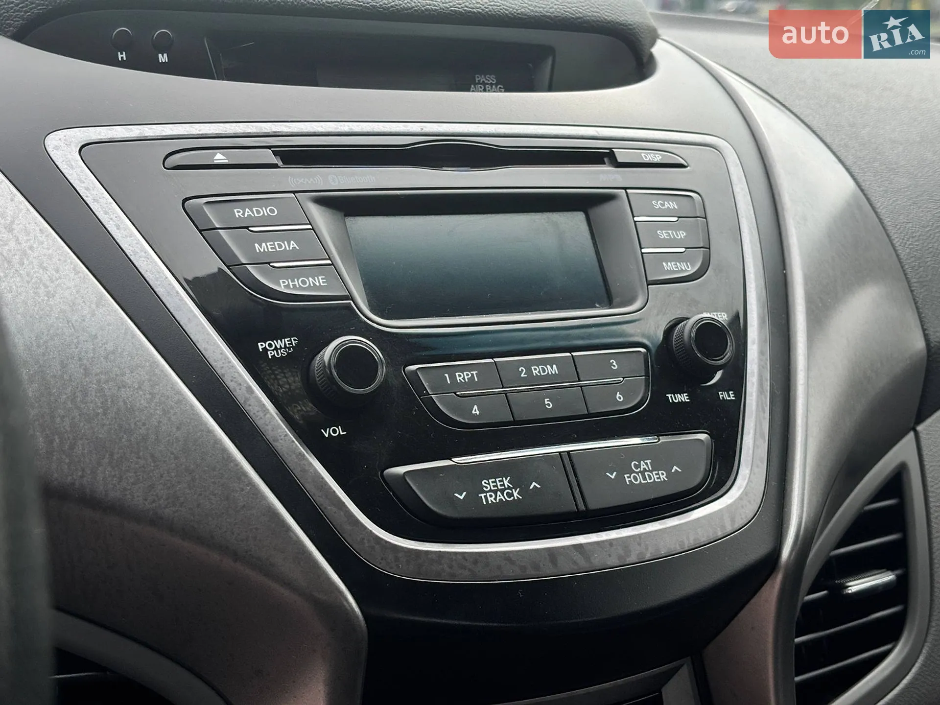 2013 Hyundai Elantra - мініатюра 11