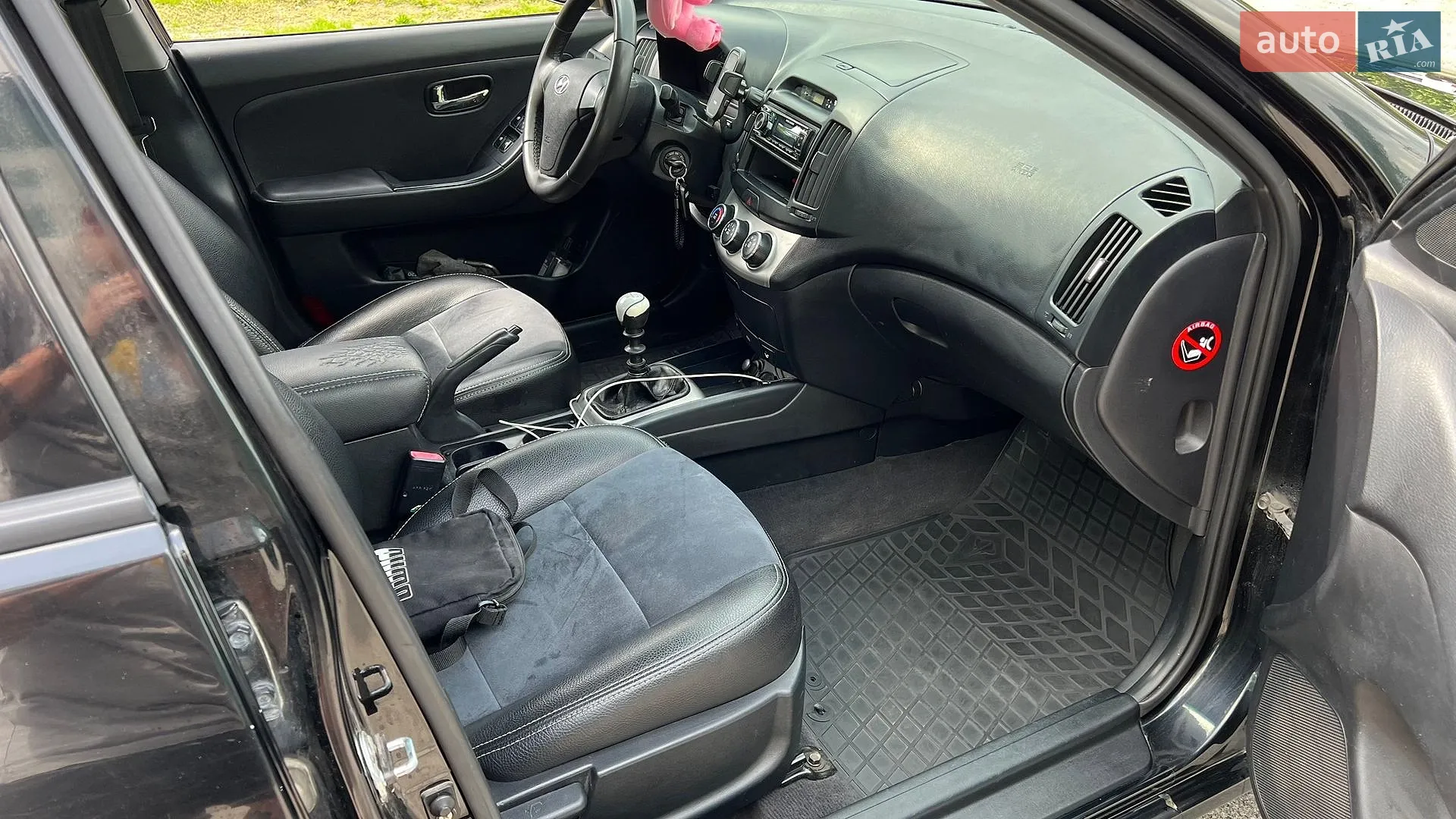 2011 Hyundai Elantra - мініатюра 6