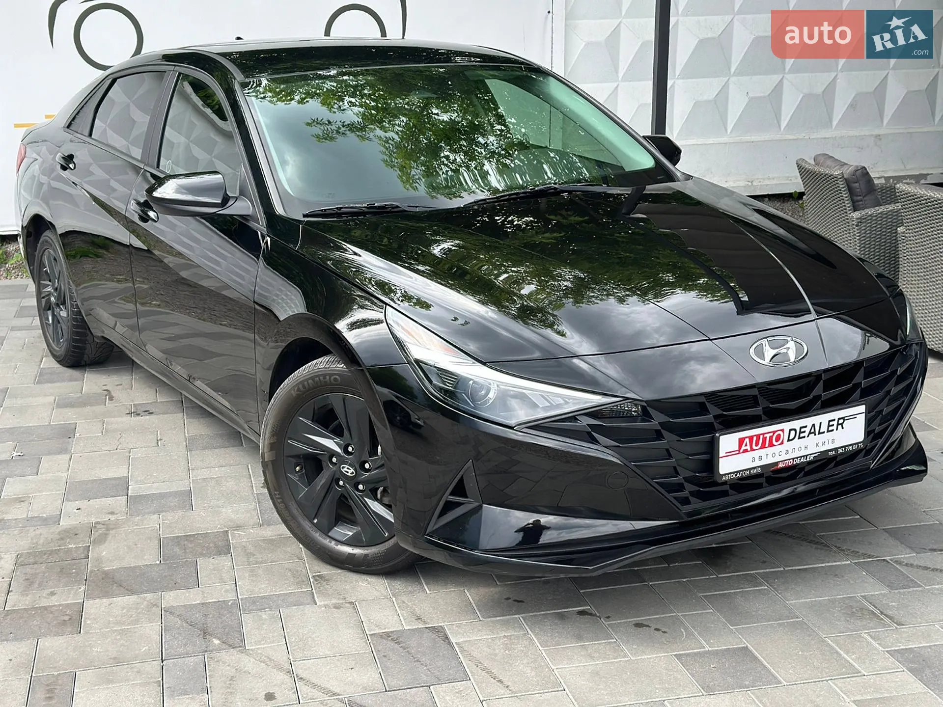 2021 Hyundai Elantra - фото 1