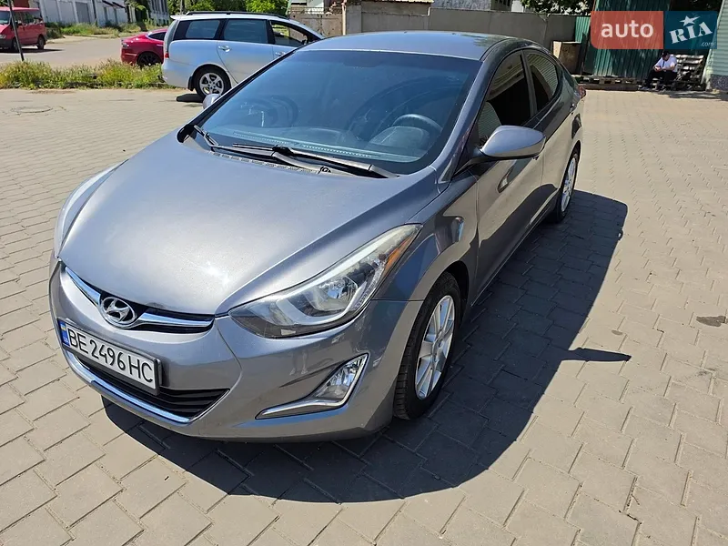 Hyundai Elantra 2015