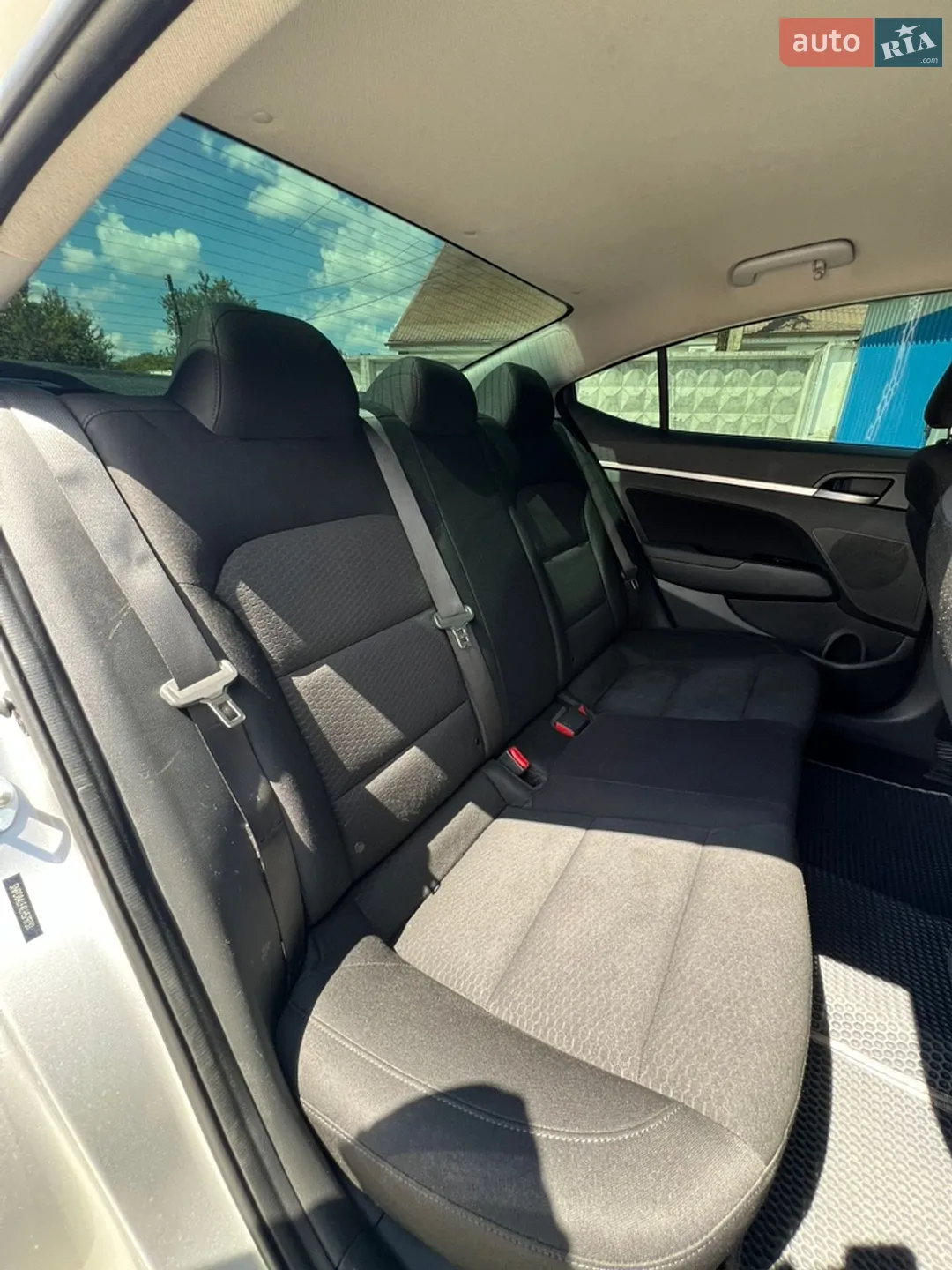 2020 Hyundai Elantra - мініатюра 32