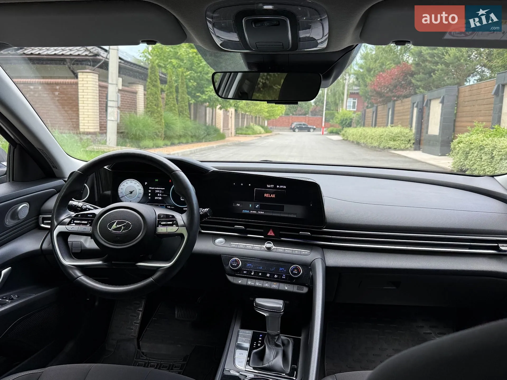 2021 Hyundai Elantra - мініатюра 32