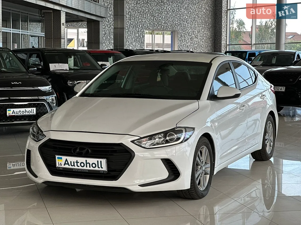 2016 Hyundai Elantra - мініатюра 13