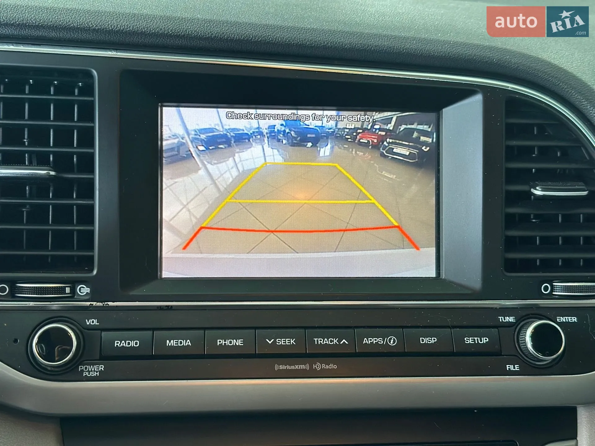 2017 Hyundai Elantra - мініатюра 16