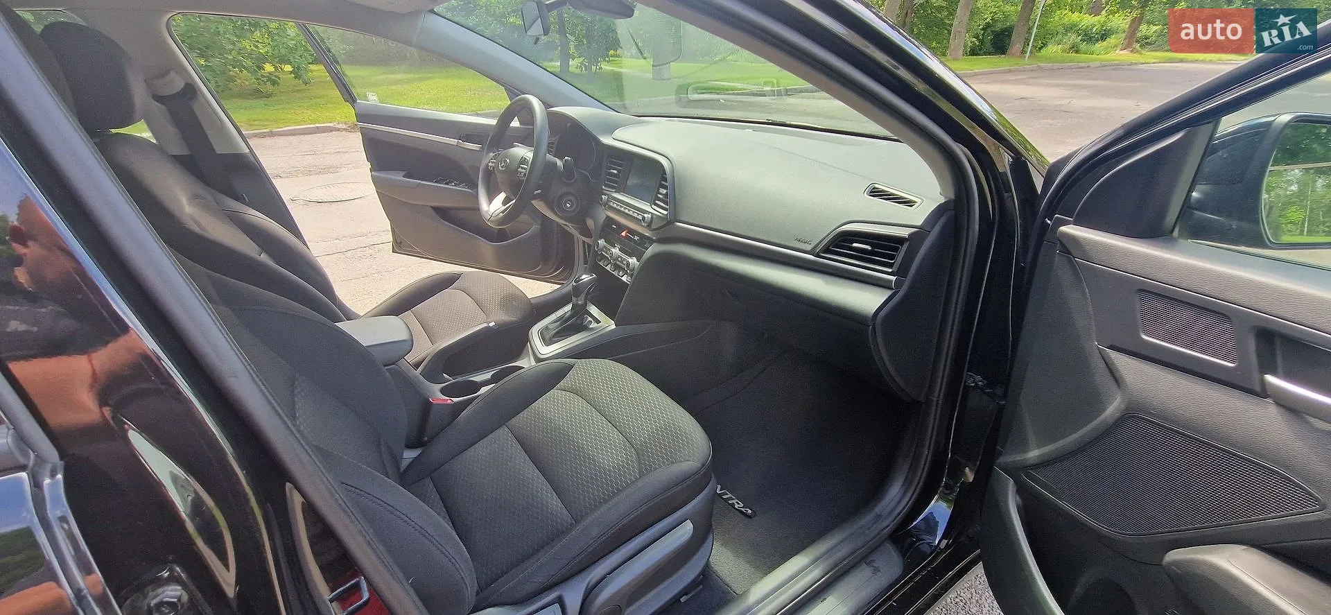 2020 Hyundai Elantra - мініатюра 21