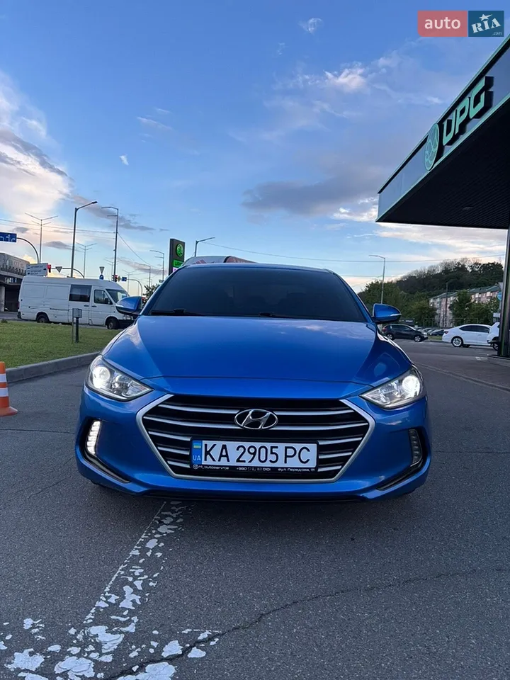 2015 Hyundai Elantra - мініатюра 14